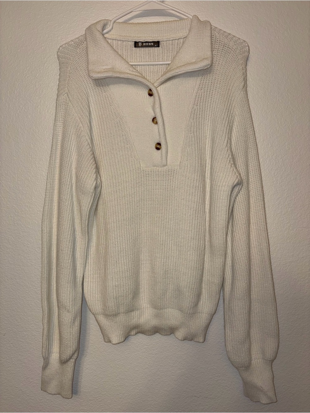 BTFBM Women Cream Knit Button Collar Pullover Sweater Size Medium